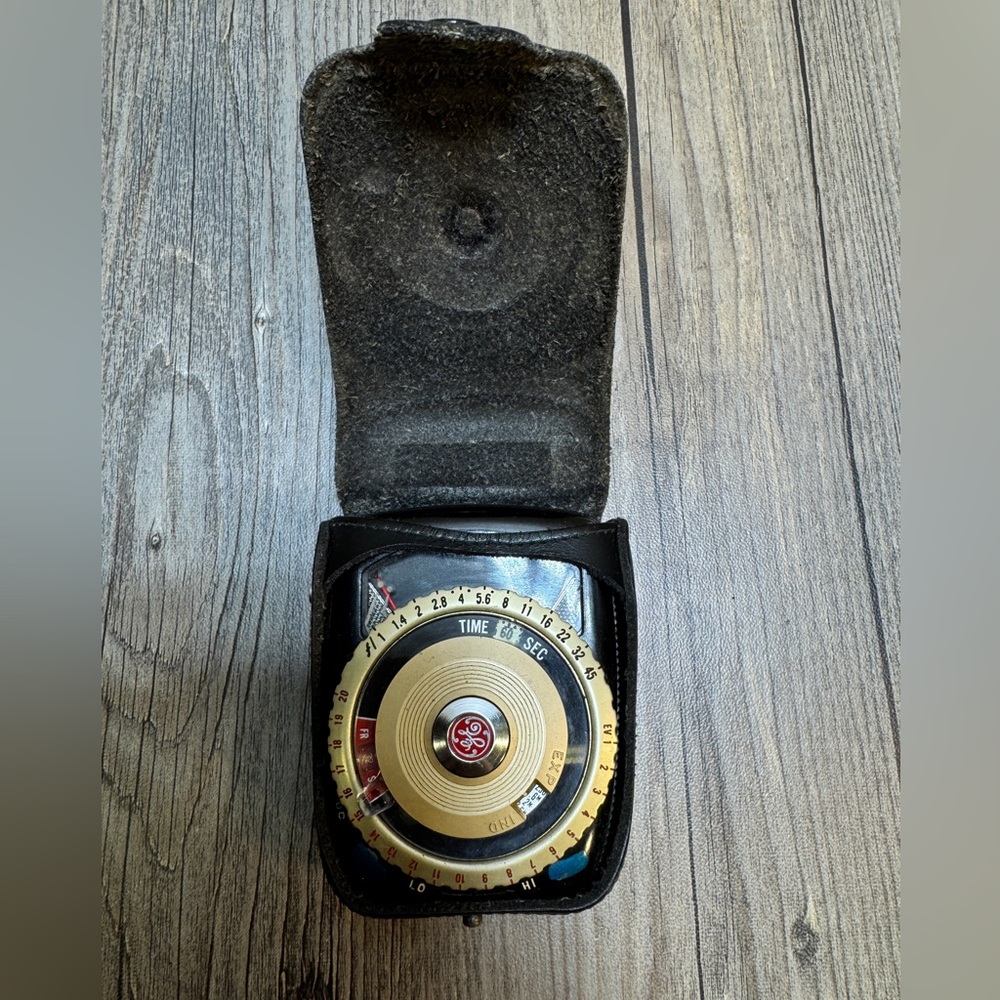 Vintage General Electric Exposure Meter Type PR-3 Black Leather Case Photography